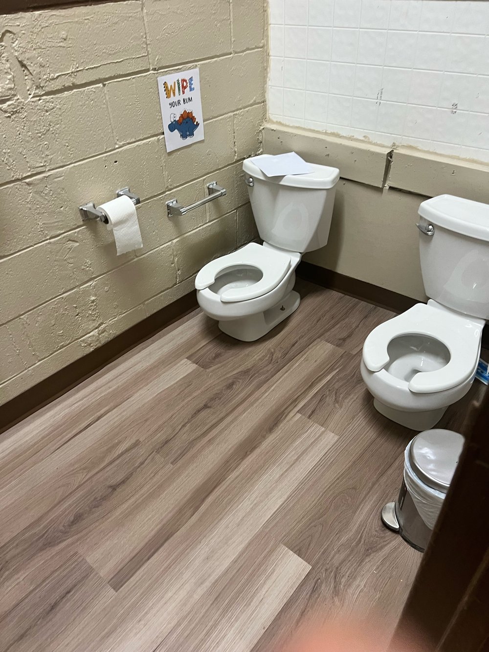 FLOORING XPRESS ENTERPRISE - Gallery Image 9 | 6108 S Dorchester Ave Apt 1W, Chicago, IL | 773-273-1669