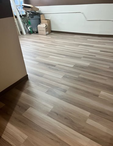 FLOORING XPRESS ENTERPRISE - Gallery Image 8 | 6108 S Dorchester Ave Apt 1W, Chicago, IL | 773-273-1669